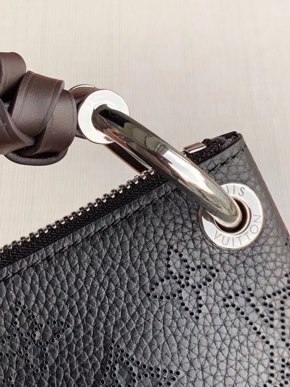 Louis Vuitton Beaubourg Hobo Mm 32Cm Black M56073 - Image 6