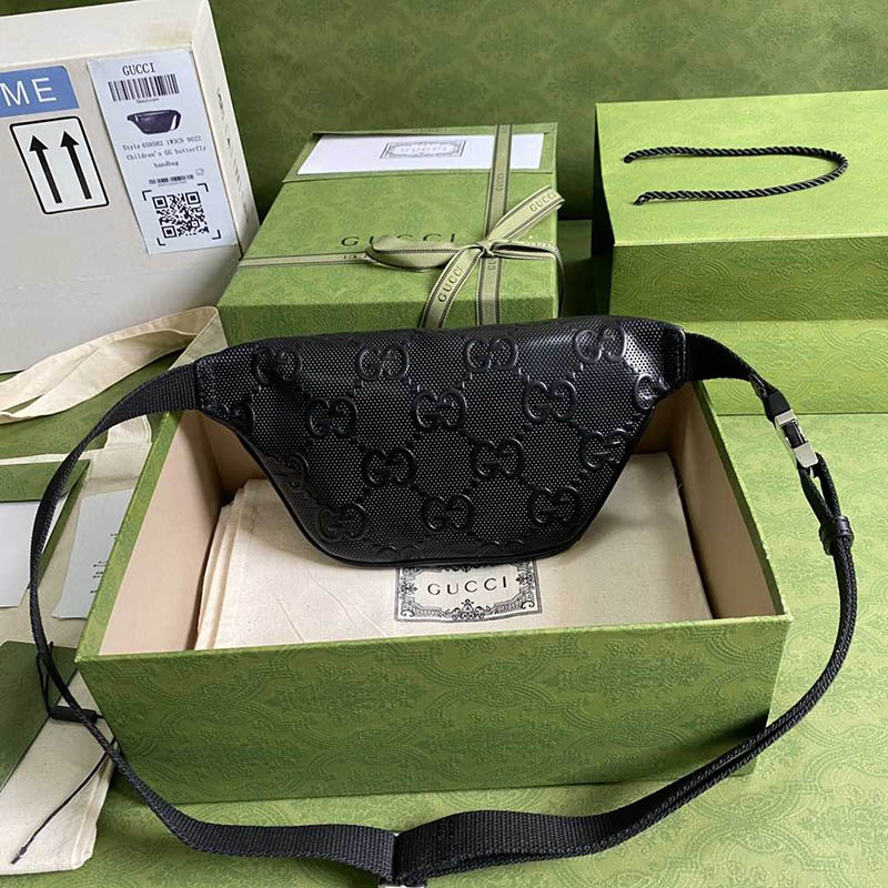 GUCCI Embossed belt bag - Image 4