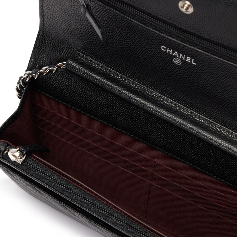 Black Caviar Chevron Wallet On Chain Sier Hardware - Image 6