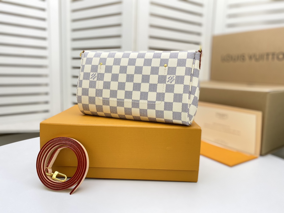 Louis Vuitton Women's Favorite Mm Damier Azur 28Cm - Image 3