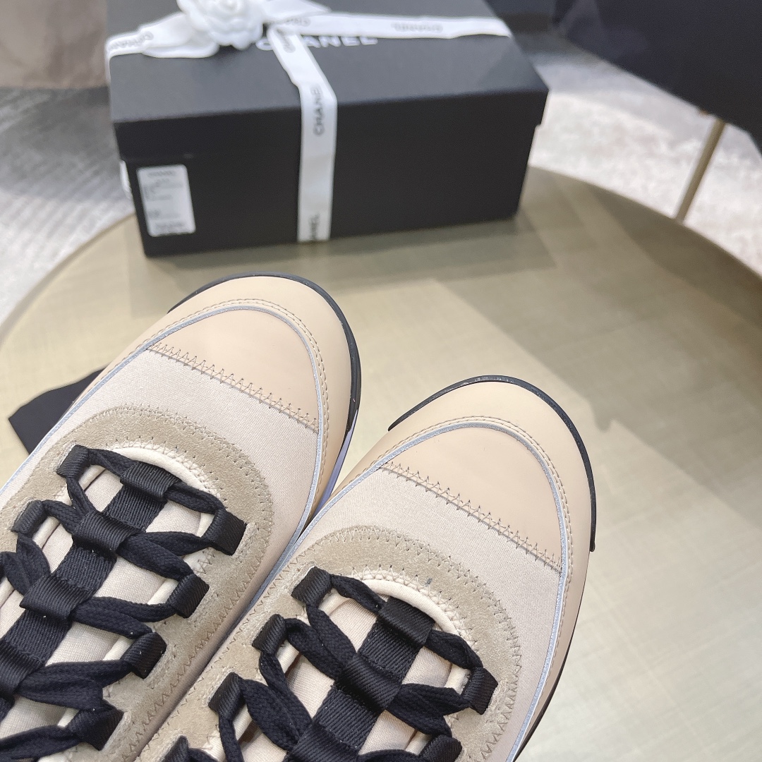 Chanel Logo Low Top Sneakers Ivory G35617 - Image 7