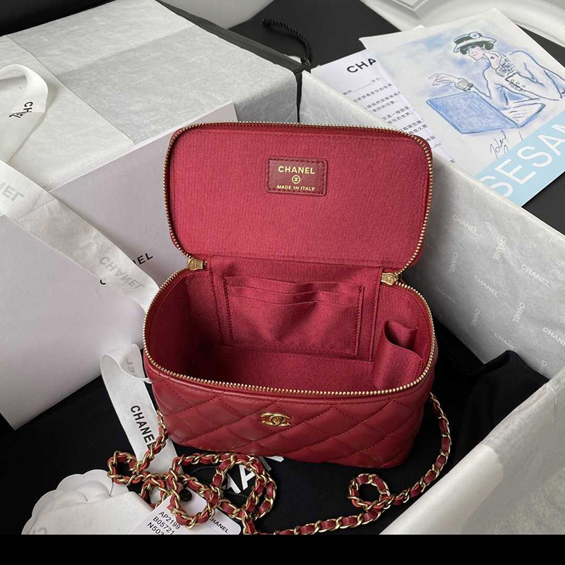 Chanel Vanity With Chain - Image 5