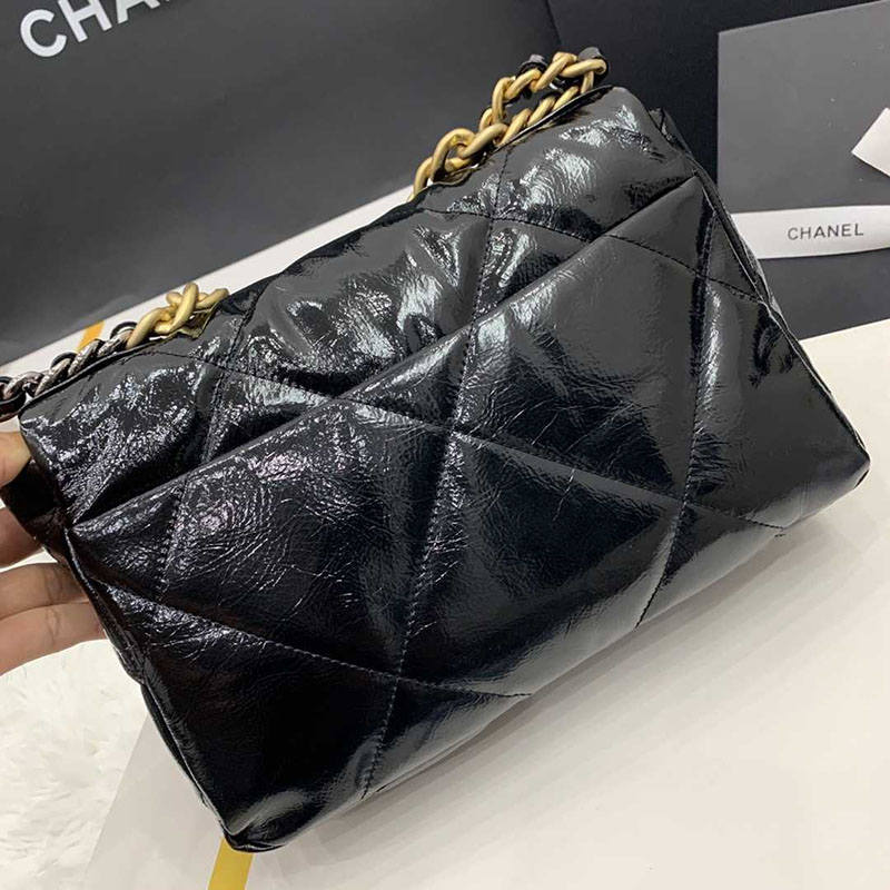 Chanel Handbag 19 - Image 7