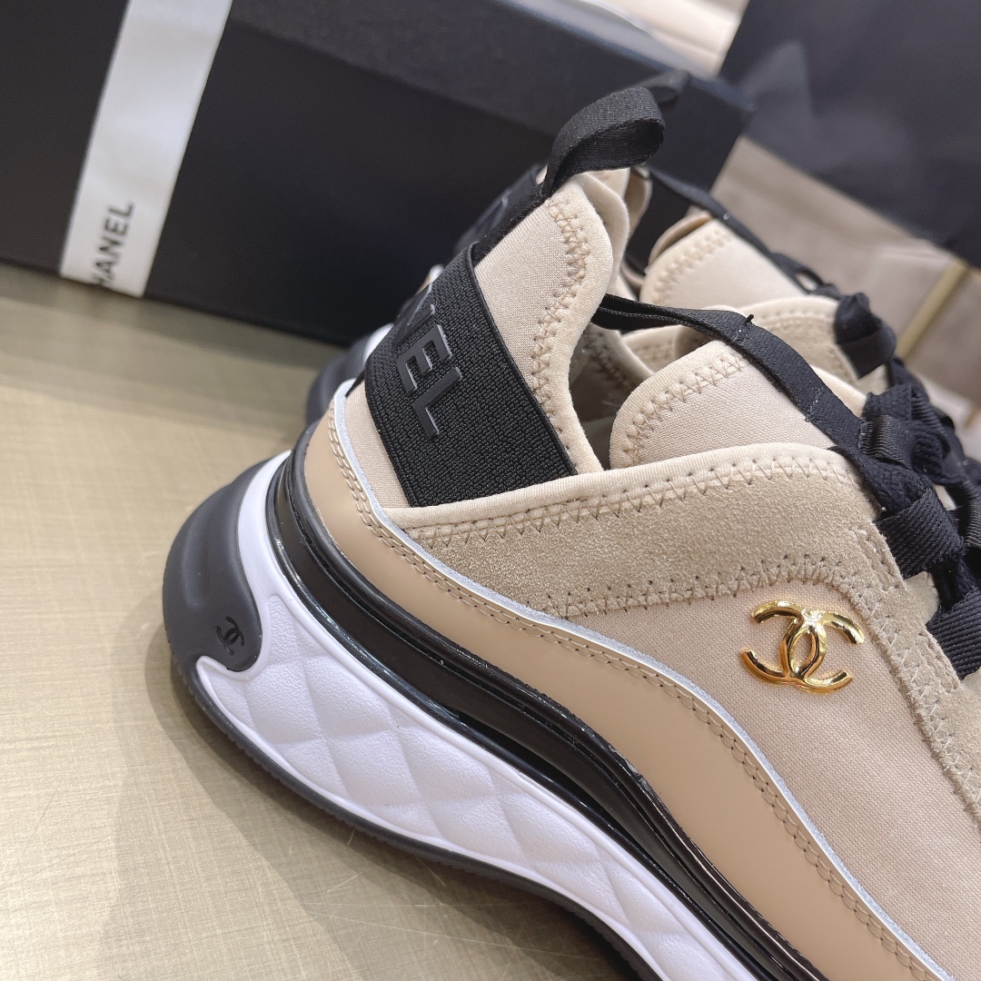 Chanel Logo Low Top Sneakers Ivory G35617 - Image 9