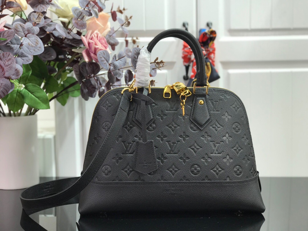 Louis Vuitton Coussin Mm 34Cm Khaki M20568 - Image 2