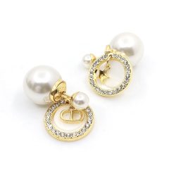 Gucci Hand Chain Daisy Bracelet Gold