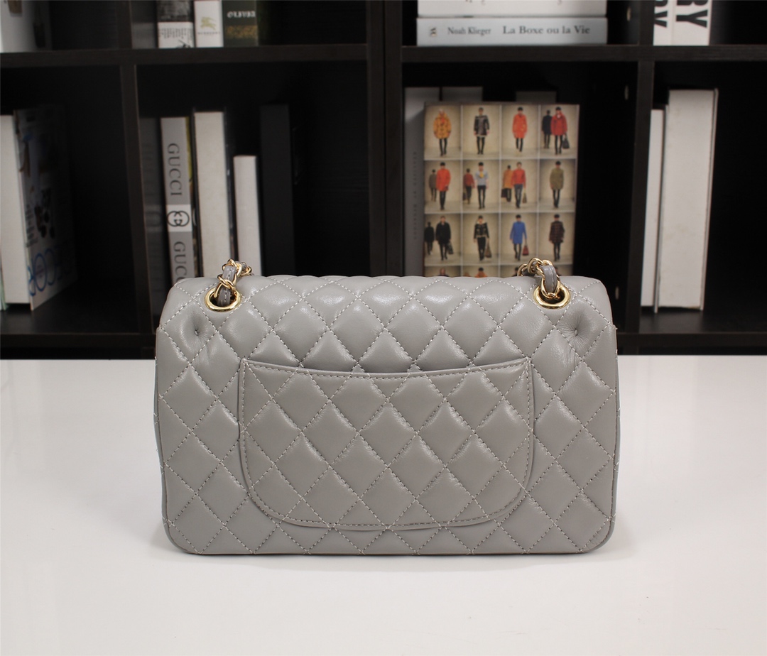 Chanel Classic Lambskin Flap Gray Gold Hardware 25Cm - Image 4