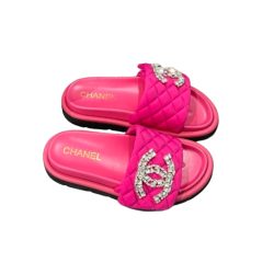 Chanel Cc Slippers Studded Pink