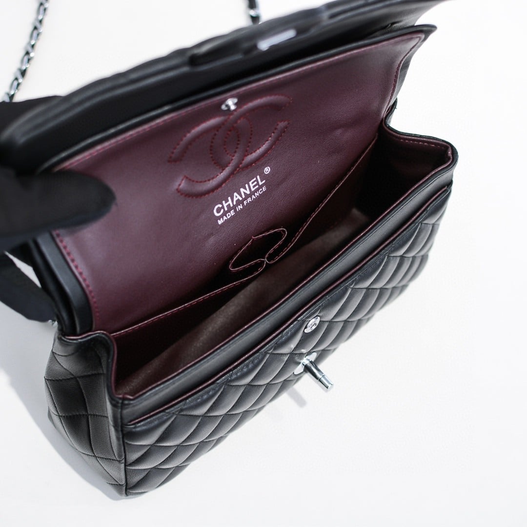 Chanel Classic Flap Bag Black Leather - Image 2