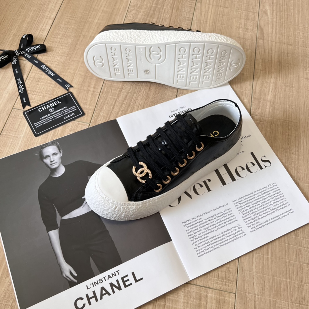 Chanel Women's Sneakers Cc Trainers In Black - Image 8
