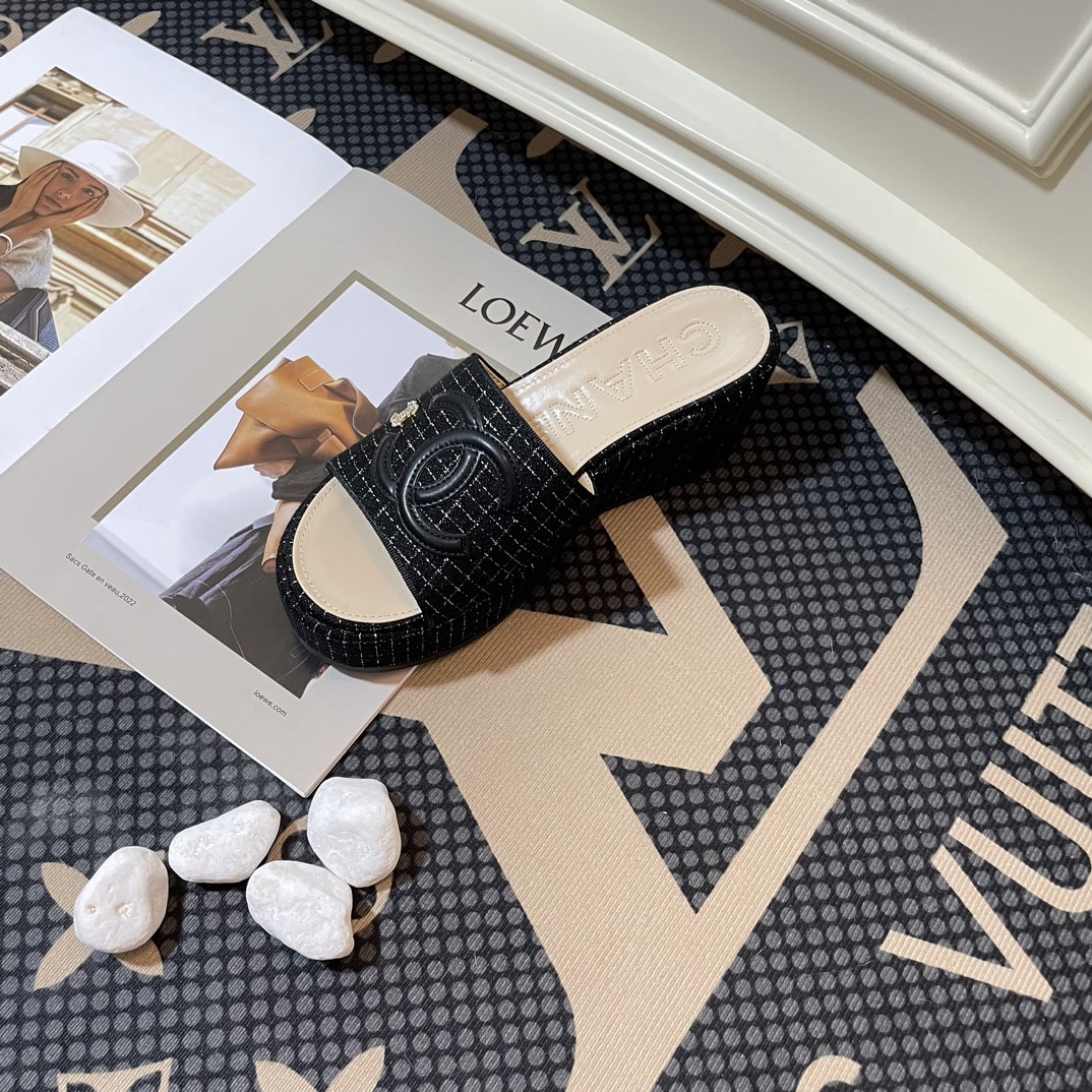 Chanel Tweed Cc Platform Slide Sandals Black - Image 4