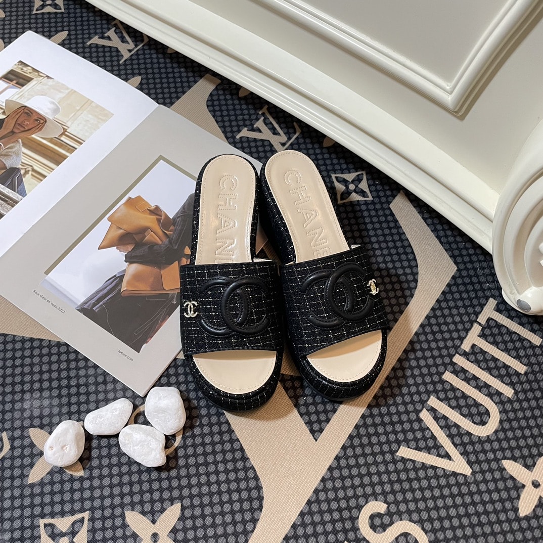 Chanel Tweed Cc Platform Slide Sandals Black - Image 3