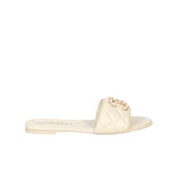 Chanel 23P Quilted Cc Chain Mule Sandal White