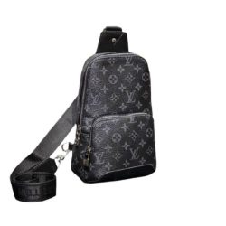Louis Vuitton Louis Vuitton Avenue Slingbag Monogram Black 31Cm M45897