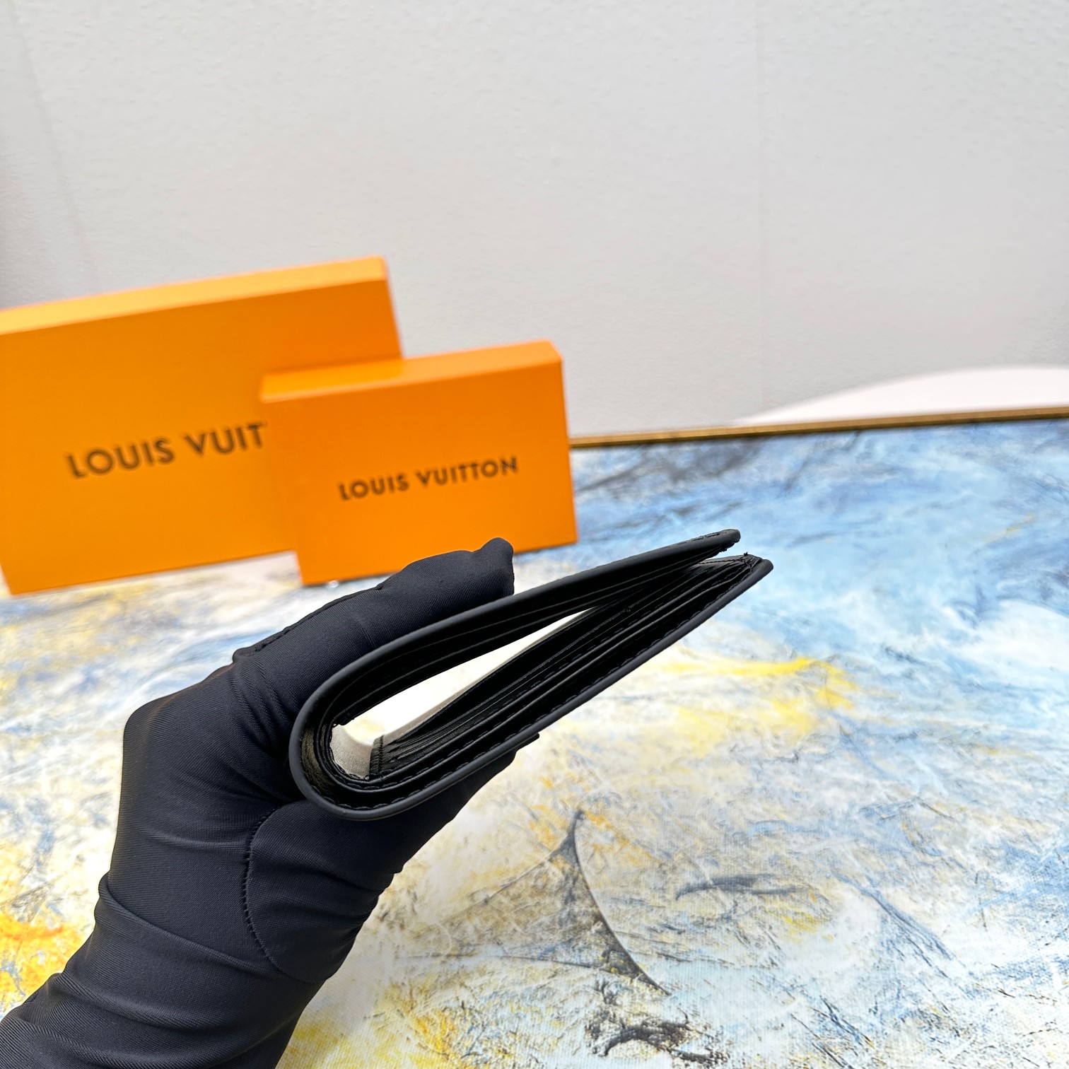 Louis Vuitton Marco Wallet Black 11Cm M81742 - Image 6