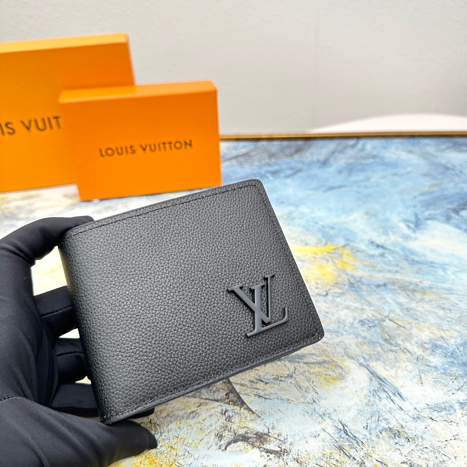 Louis Vuitton Marco Wallet Black 11Cm M81742 - Image 4