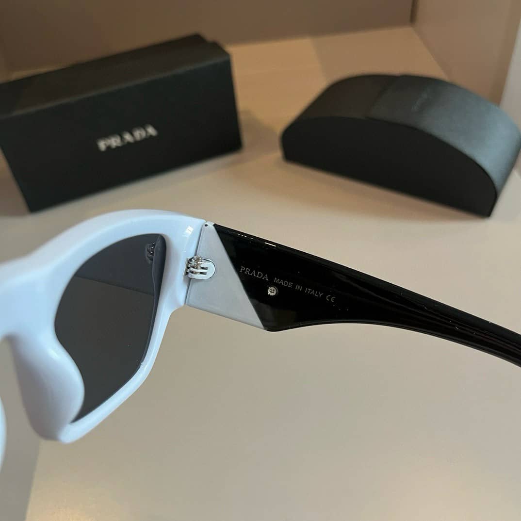 Prada Rectangle Sunglasses Black And White - Image 4