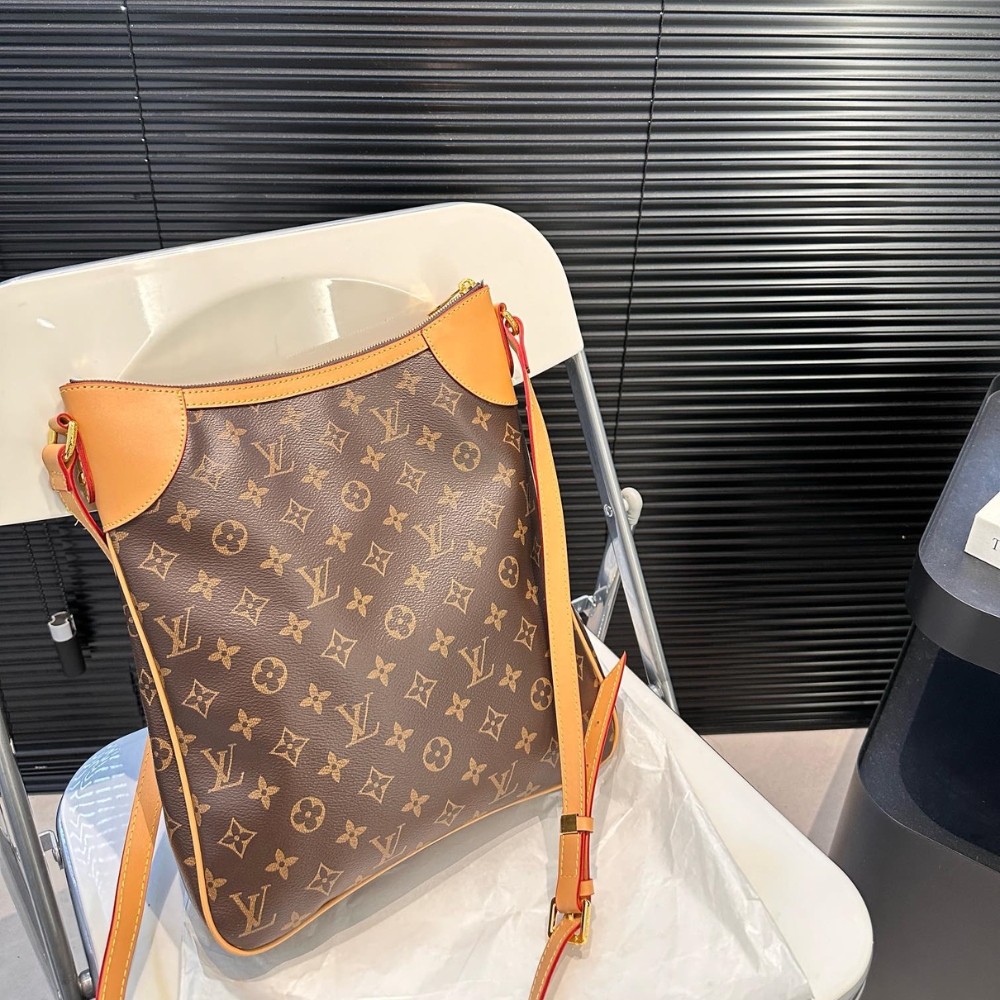 Louis Vuitton Monogram Canvas Odeon Pm Bag Brown 29Cm - Image 10