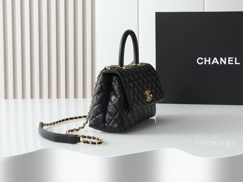 Chanel Coco Handle Black Caviar with Gold Hardware 25 - Image 5