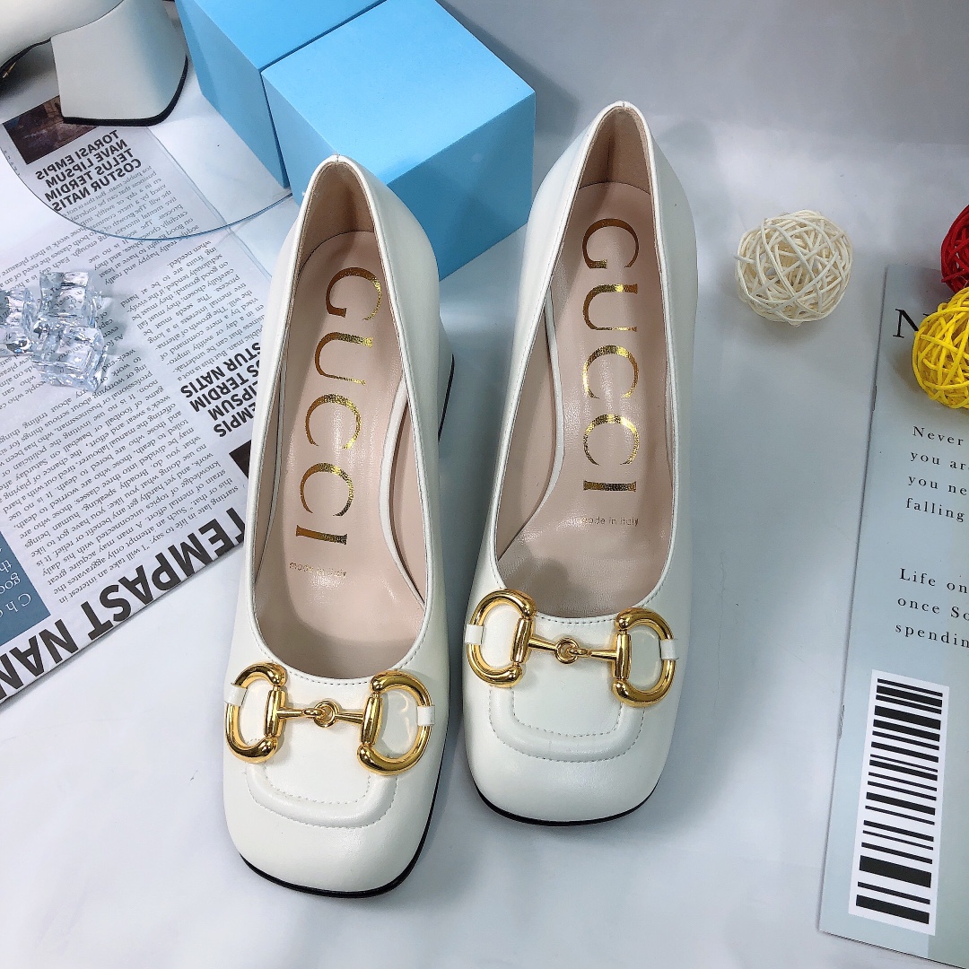Gucci Women's Mid Heel Pump With Horsebit White - Image 7