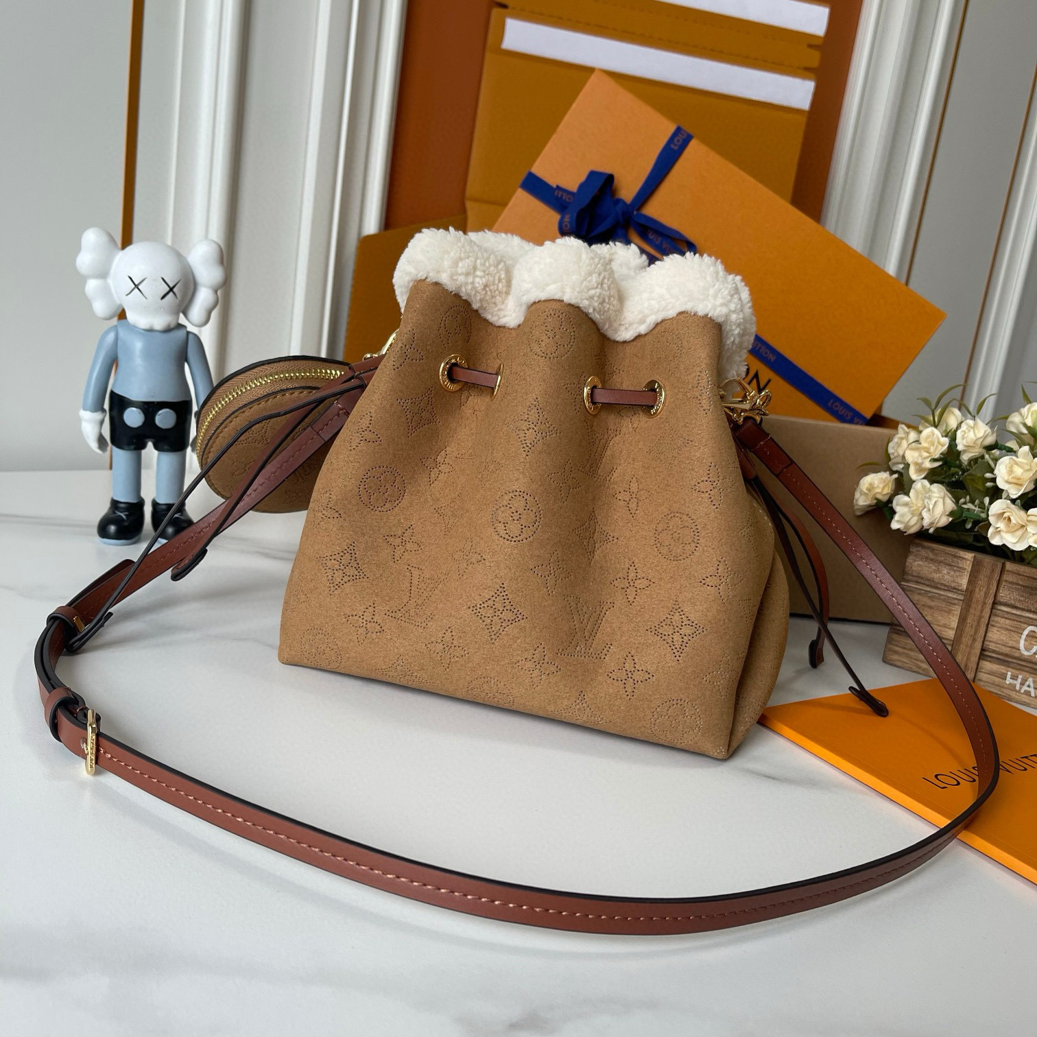 Louis Vuitton Bella Bag - Image 2