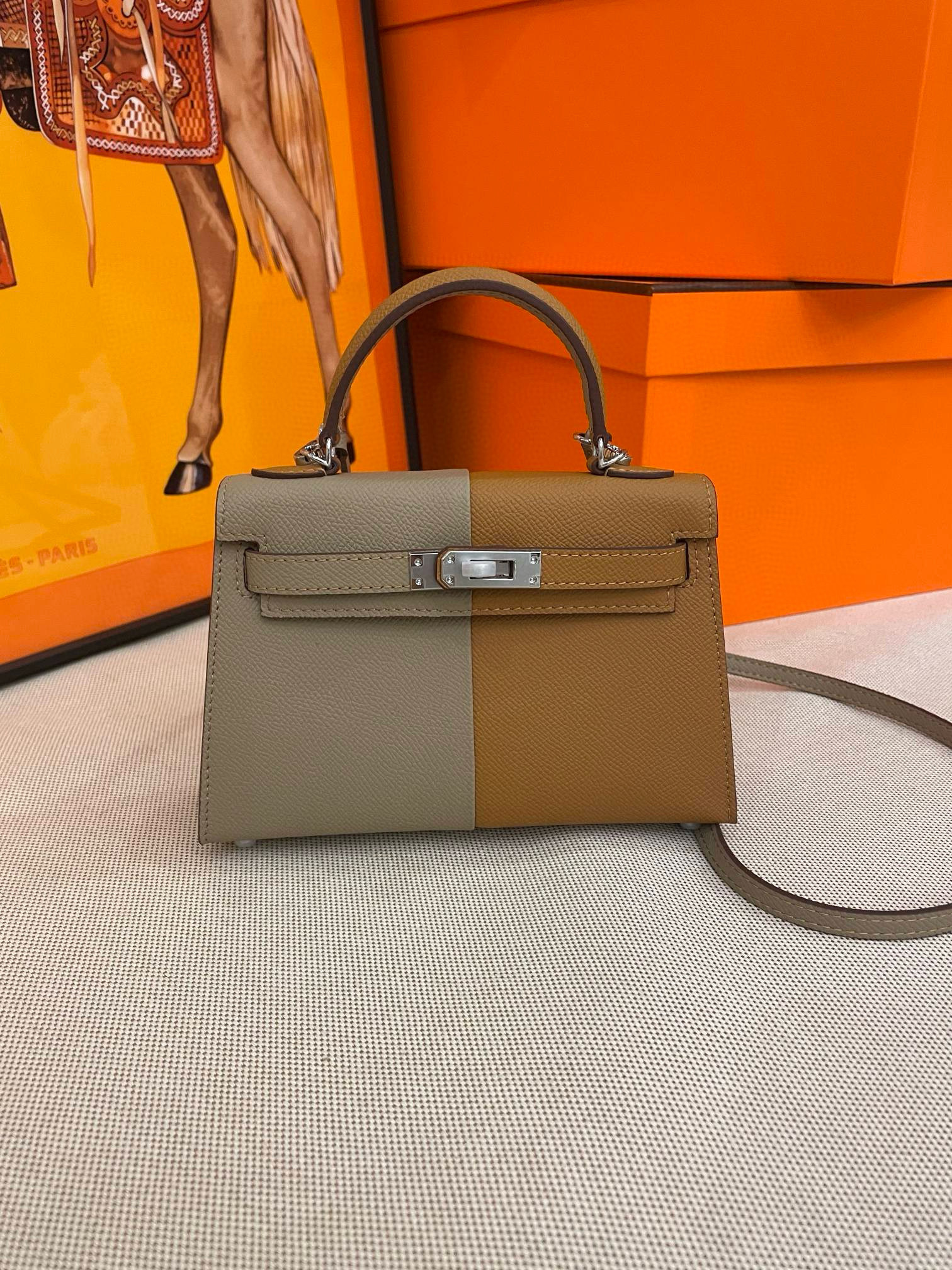 Hermes Kelly Mini 20 Casaque Palladium Hardware - Image 3