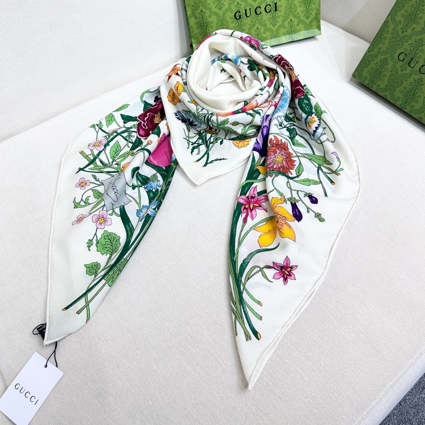 Gucci Scarf Flora Print Black Multicolor Silk - Image 2