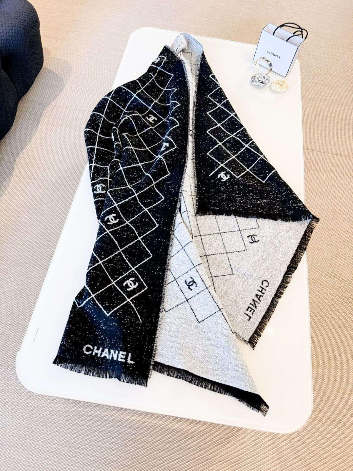 Chanel Scarves Black Grey Cashmere - Image 5