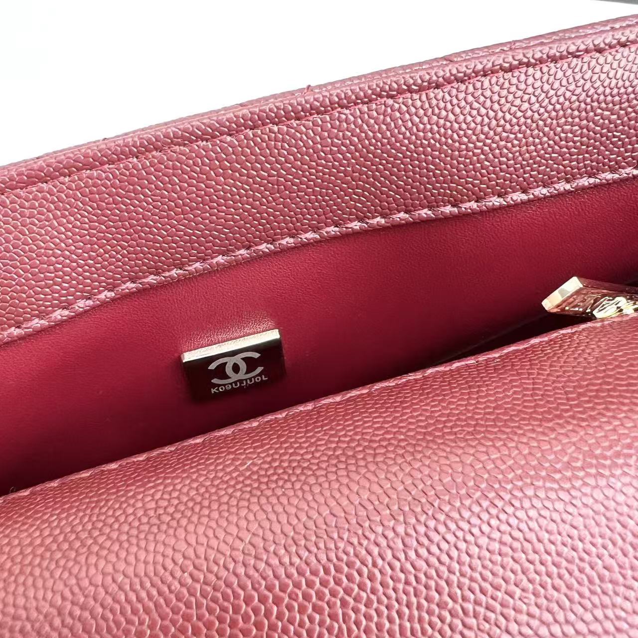 Chanel Caviar Quilted Maxi East West Coco Handle Flap Burgundy - Image 6