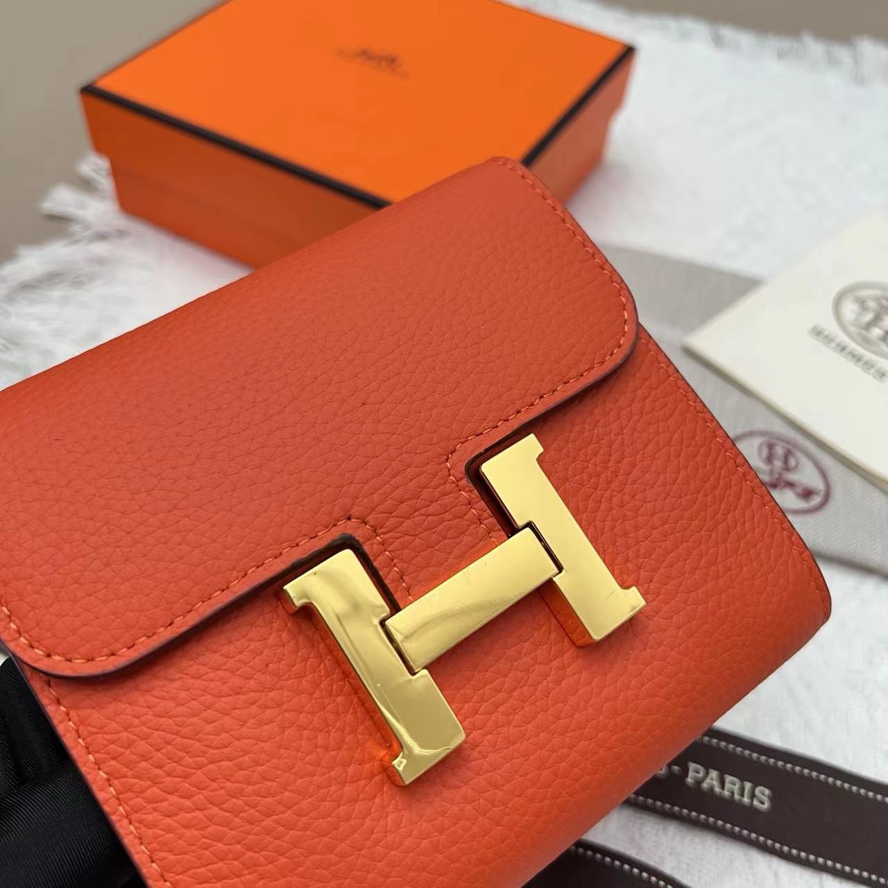 Hermès Constance Compact Wallet Rouge Tomate Epsom with Gold Hardware Stamp - Image 3