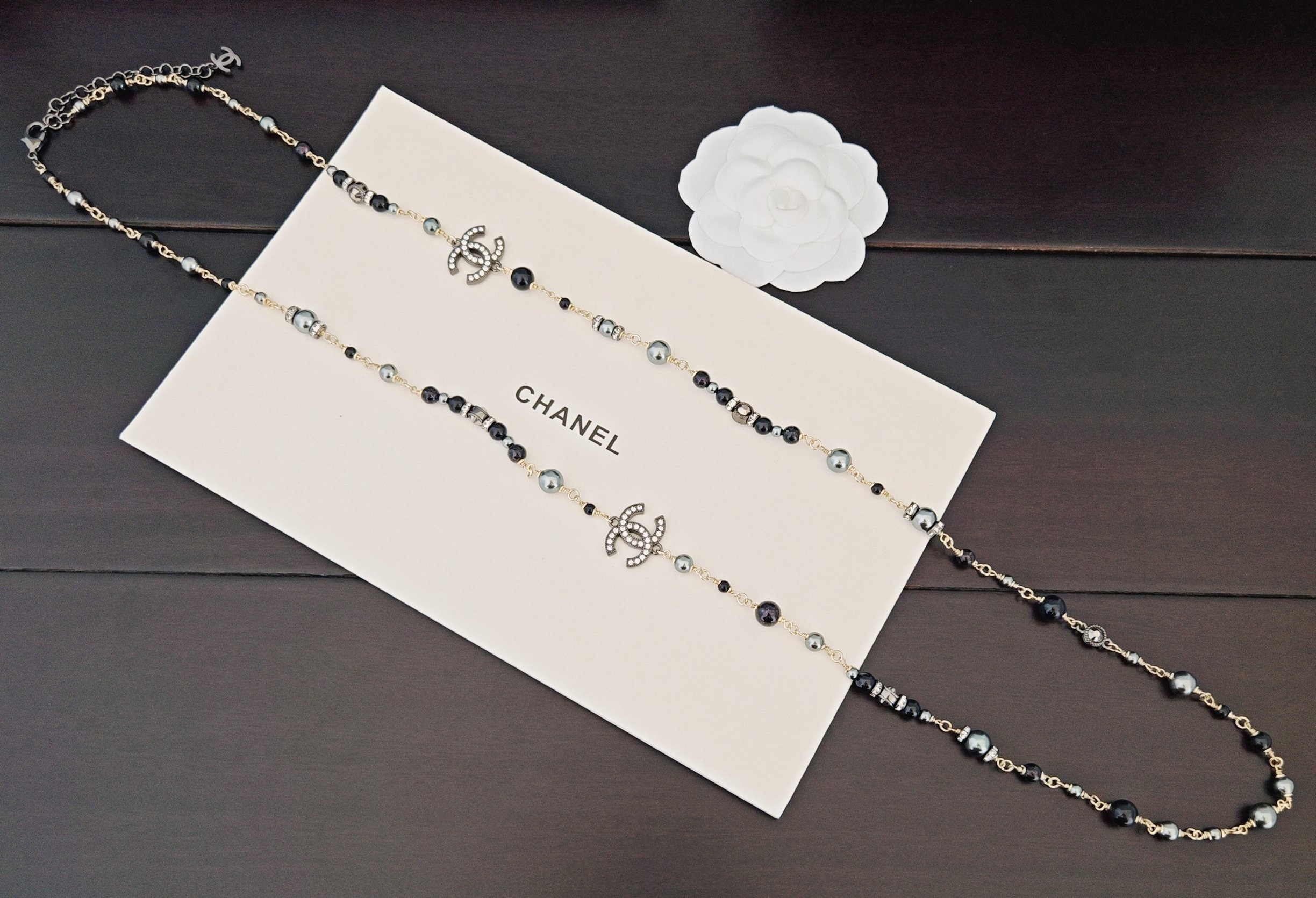 Chanel CC Pearl And Crystal Sautoir Necklace – Ruthenium-Tone Metal - Image 5
