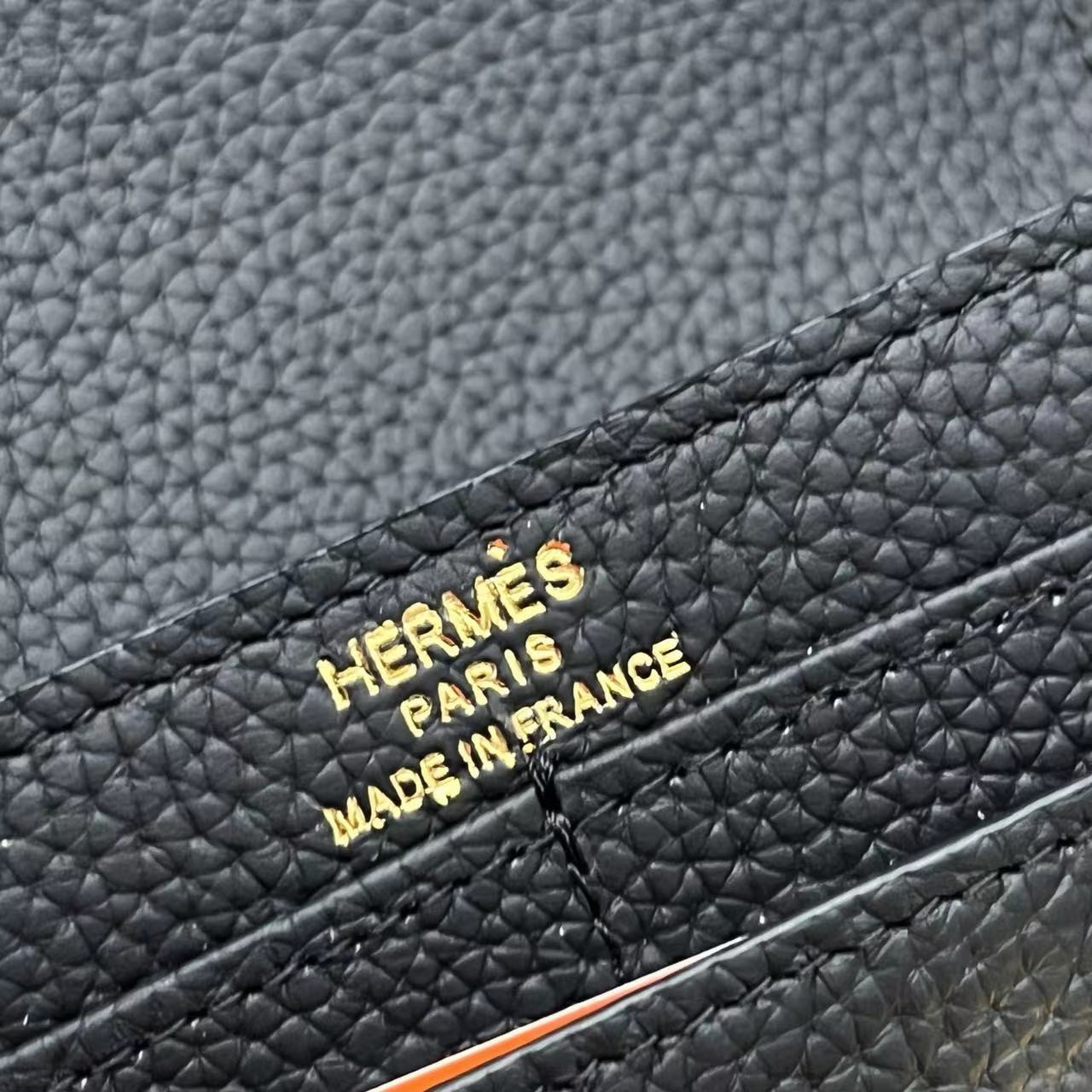 Hermès Constance Short Wallet Black Epsom Gold Hardware - Image 5