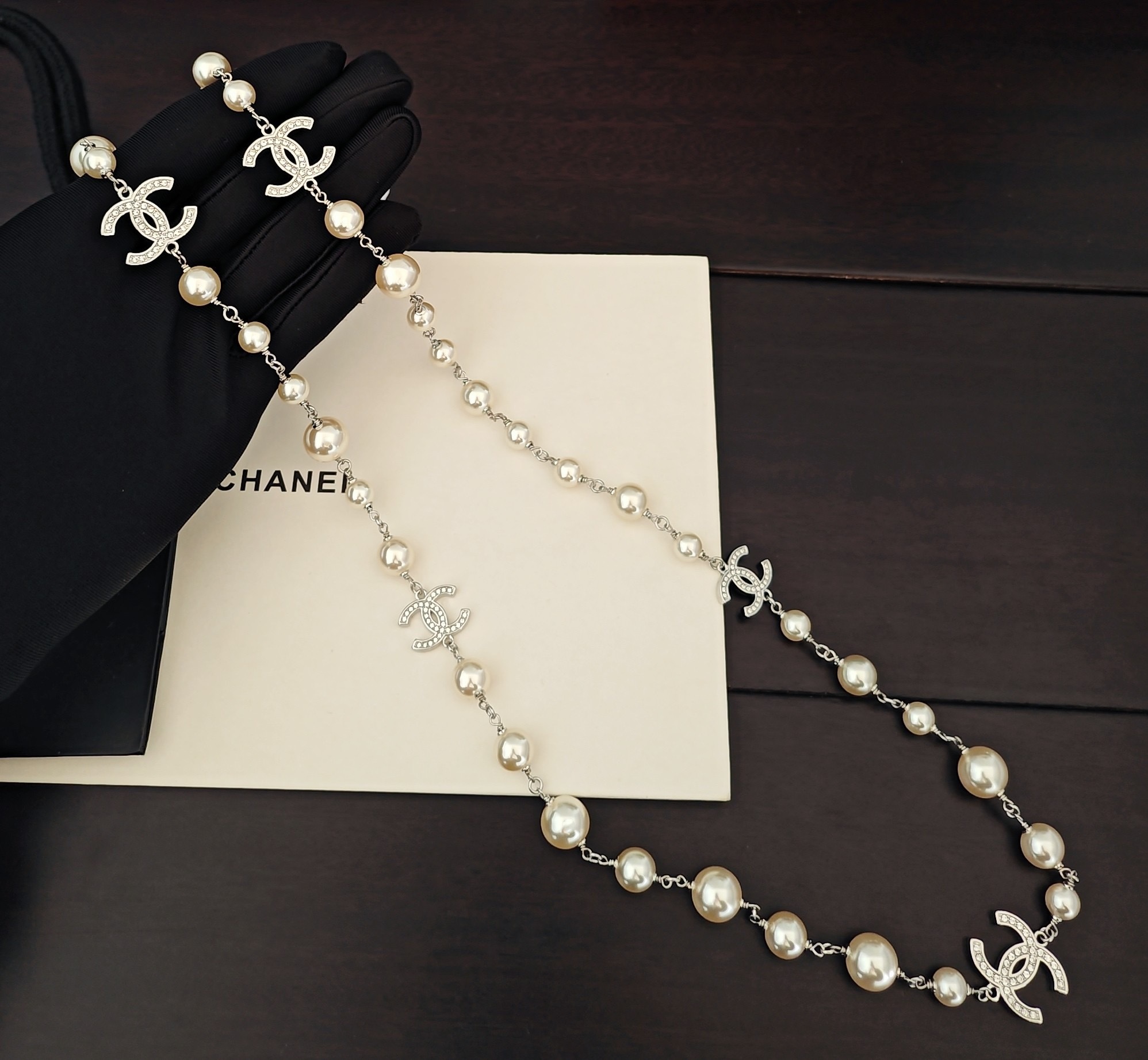 Chanel Crystal CC And Graduated Pearl Sautoir Necklace – Silver-Tone - Image 5