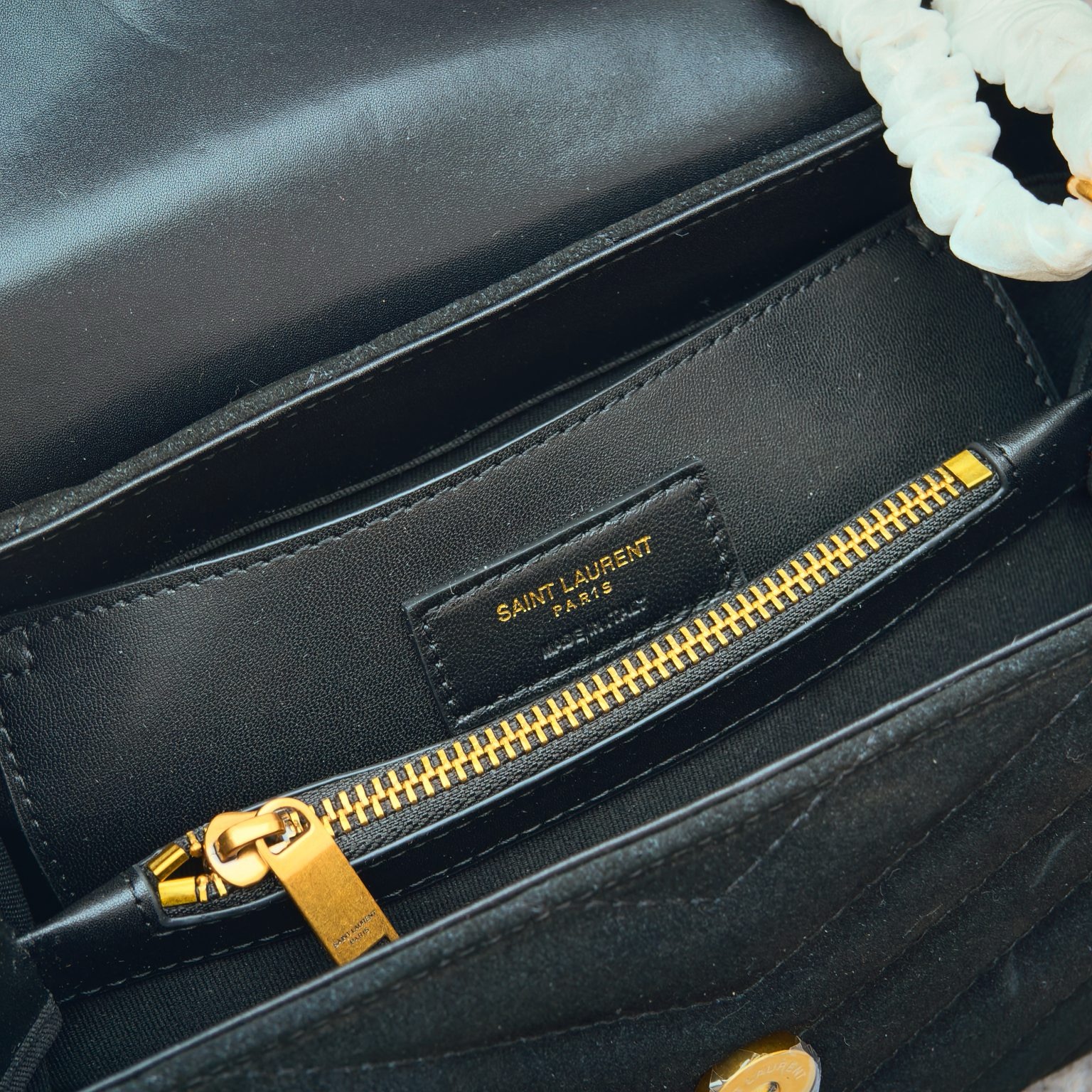 Saint Laurent Suede Calfskin Y Quilted Monogram Small Loulou Chain Satchel Black - Image 7