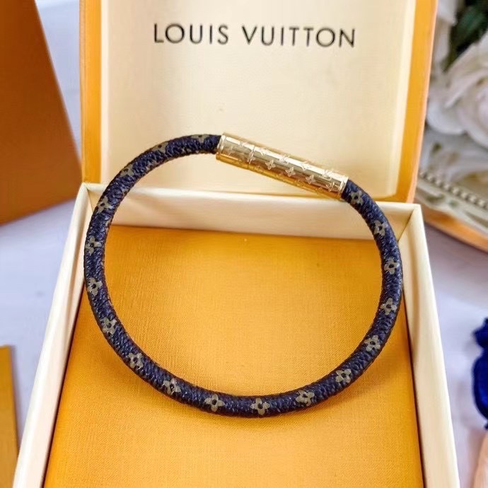Louis Vuitton Confidential Bracelet Monogram Brown - Image 5