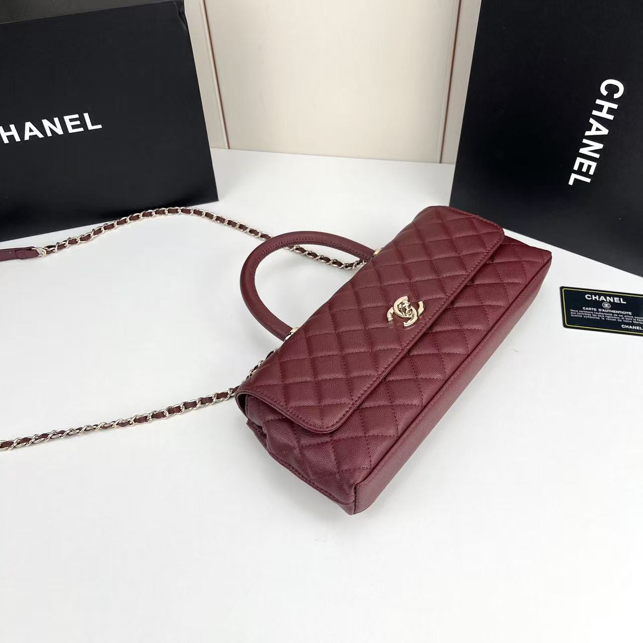 Chanel Caviar Quilted Maxi East West Coco Handle Flap Burgundy - Image 8