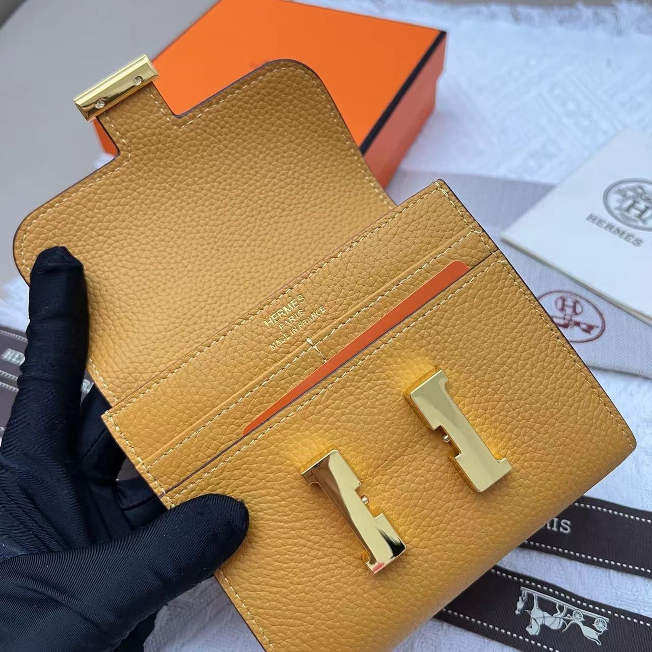 Hermes Evercolor Constance Compact Passant Wallet Jaune Ambre - Image 3