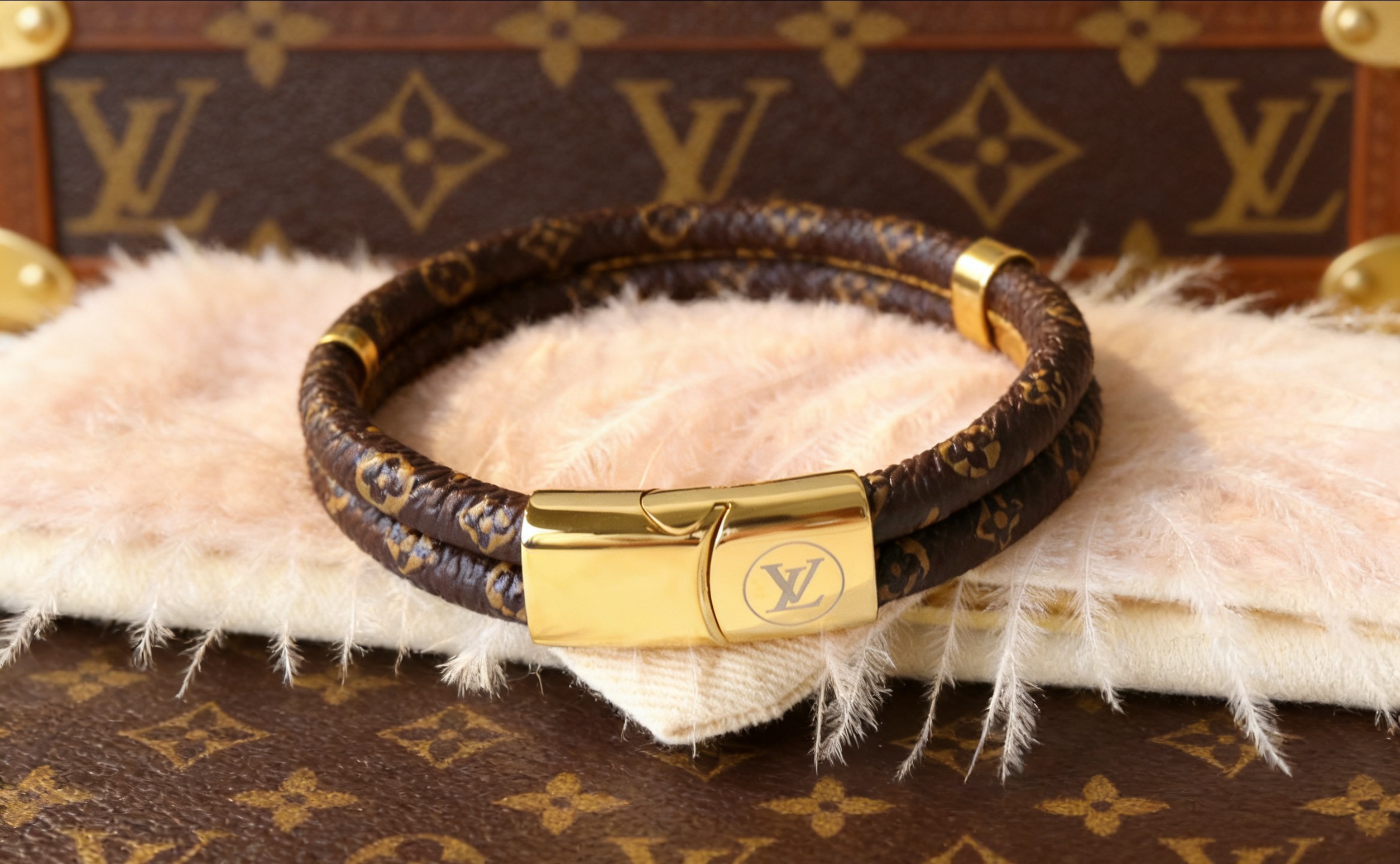Louis Vuitton LV Keep It Twice M8109E - Image 7