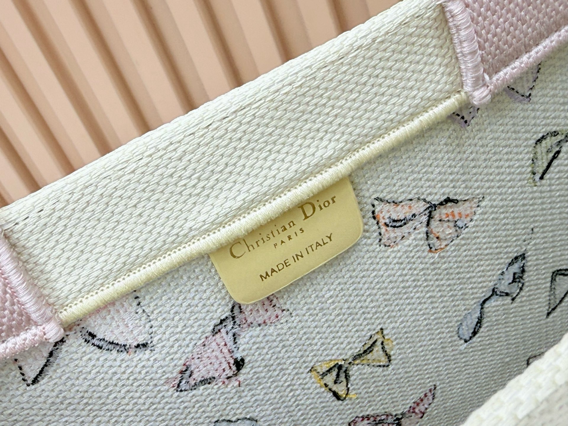 Dior Dioriviera Medium Dior Book Tote With Strap 36cm - Image 4