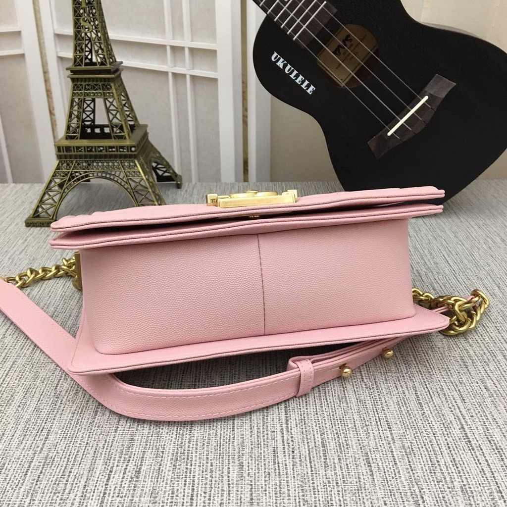 Chanel Medium Boy Bag Pink Chevron Caviar Gold Hardware - Image 7