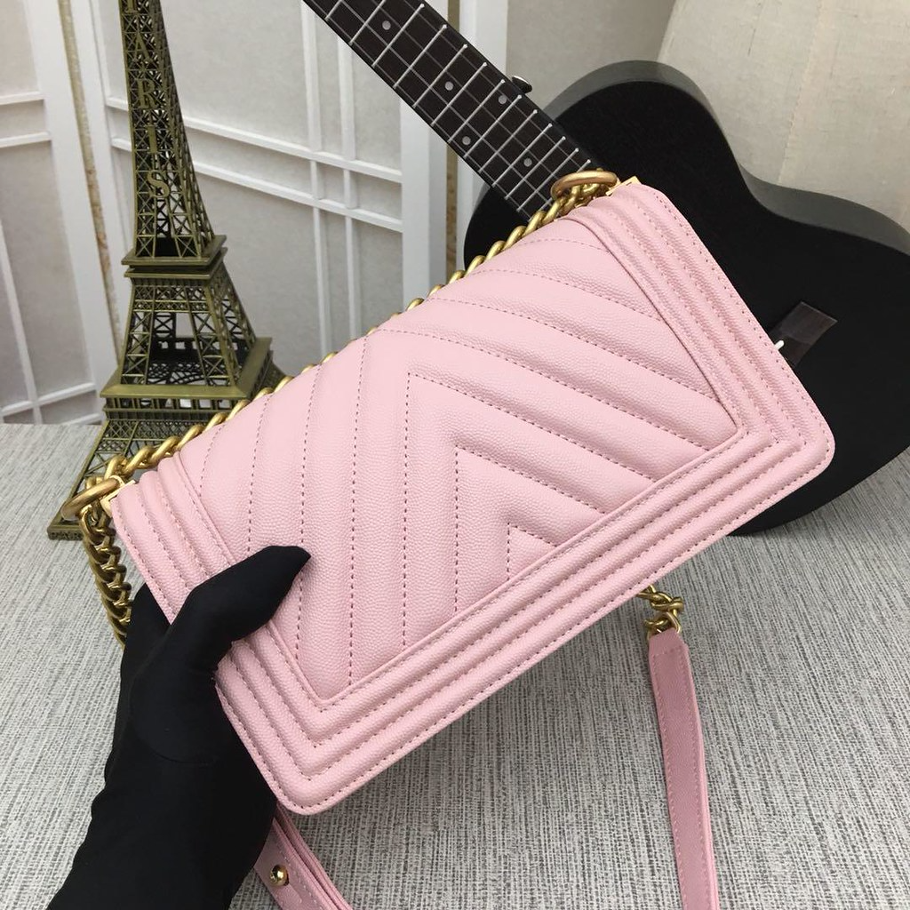 Chanel Medium Boy Bag Pink Chevron Caviar Gold Hardware - Image 3
