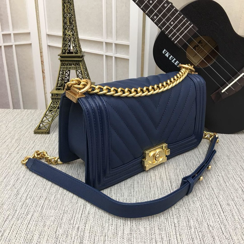 Chanel Medium Boy Bag Navy Chevron Caviar Gold Hardware - Image 3