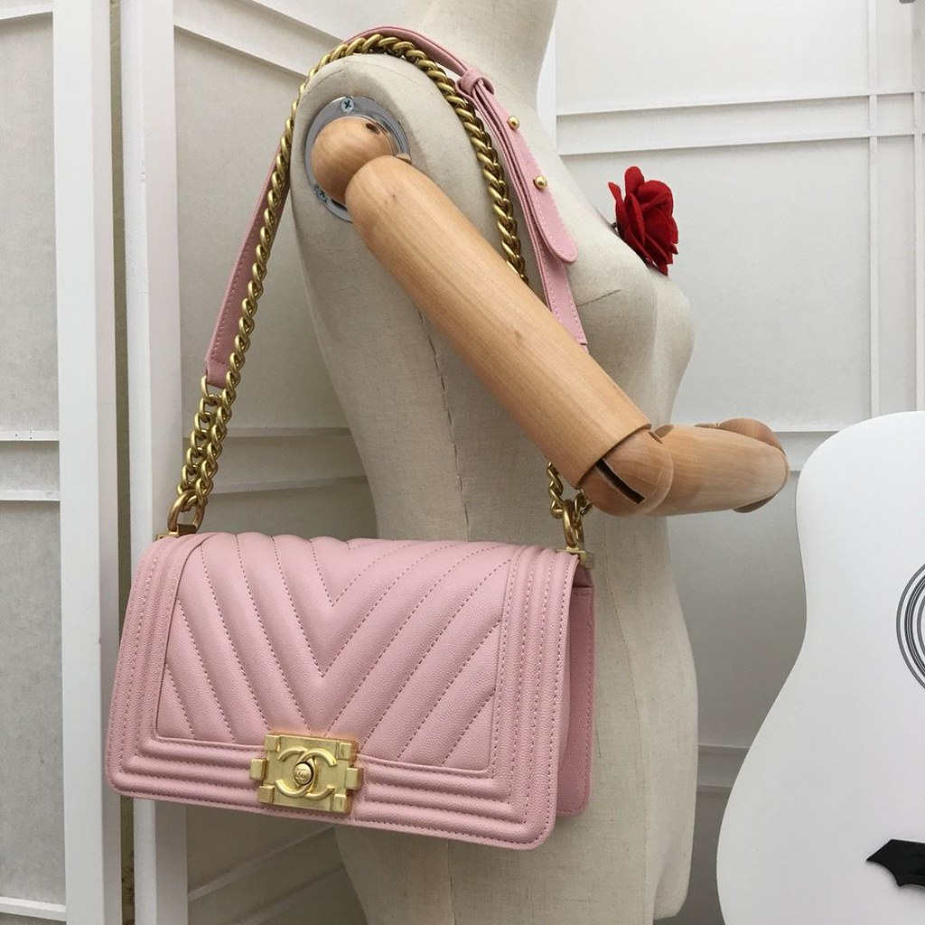 Chanel Medium Boy Bag Pink Chevron Caviar Gold Hardware - Image 6