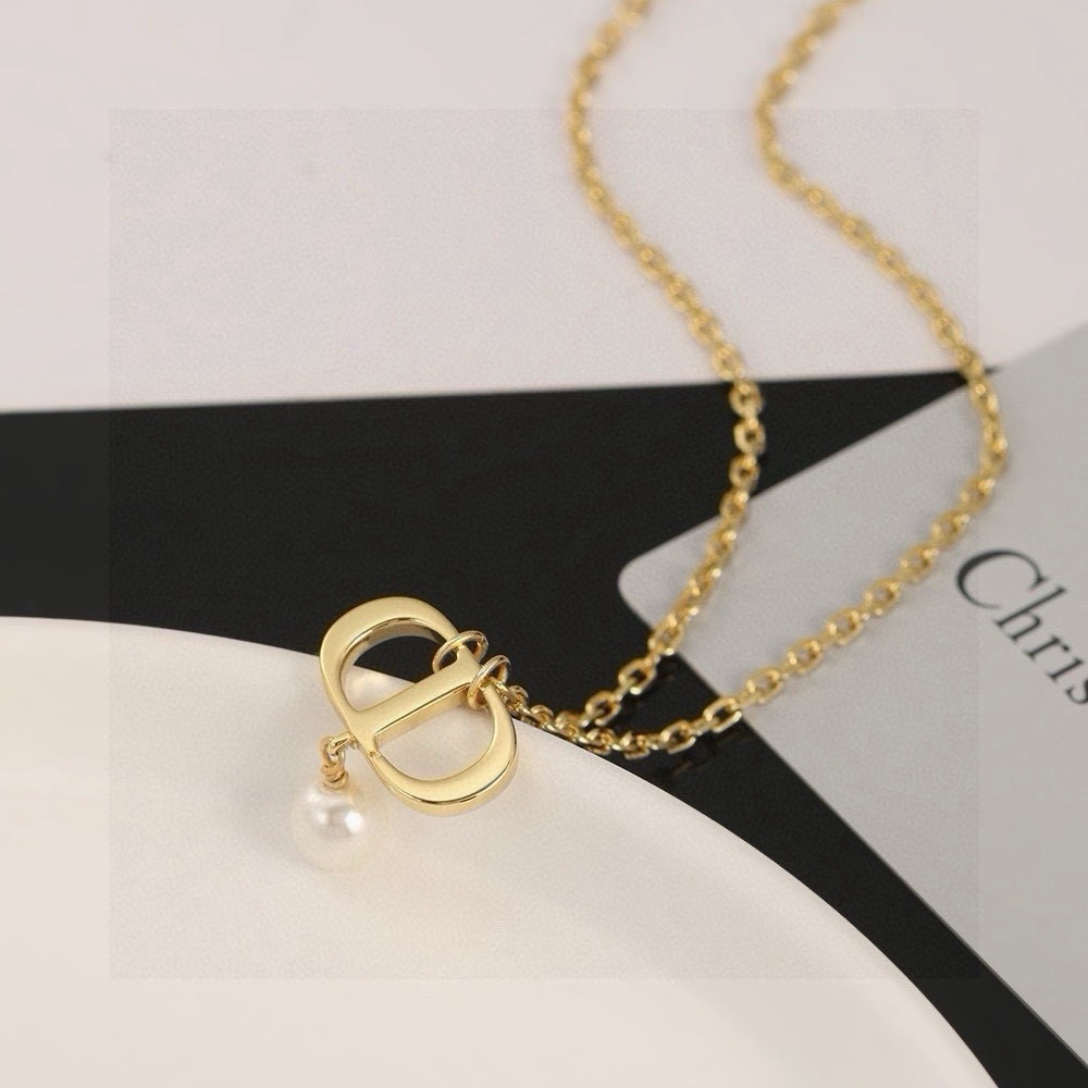 Dior Pearl Petit CD Necklace Gold - Image 6