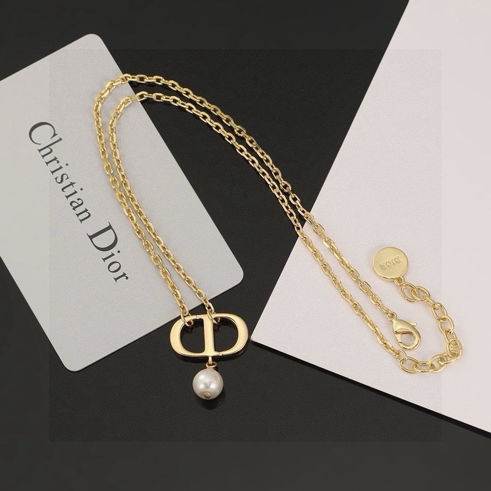 Dior Pearl Petit CD Necklace Gold - Image 7